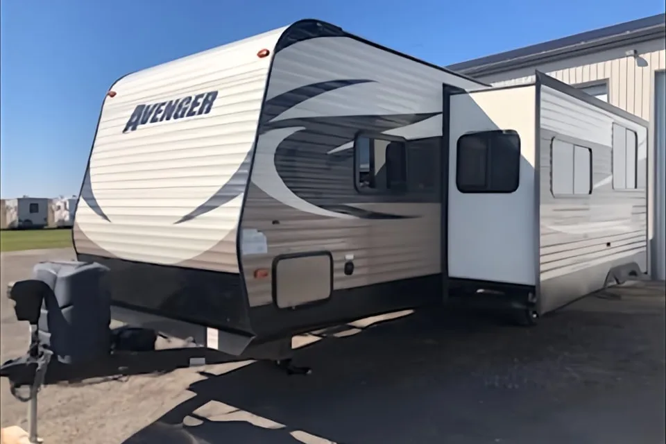 Prime Time Avenger 28 DBS Travel Trailer