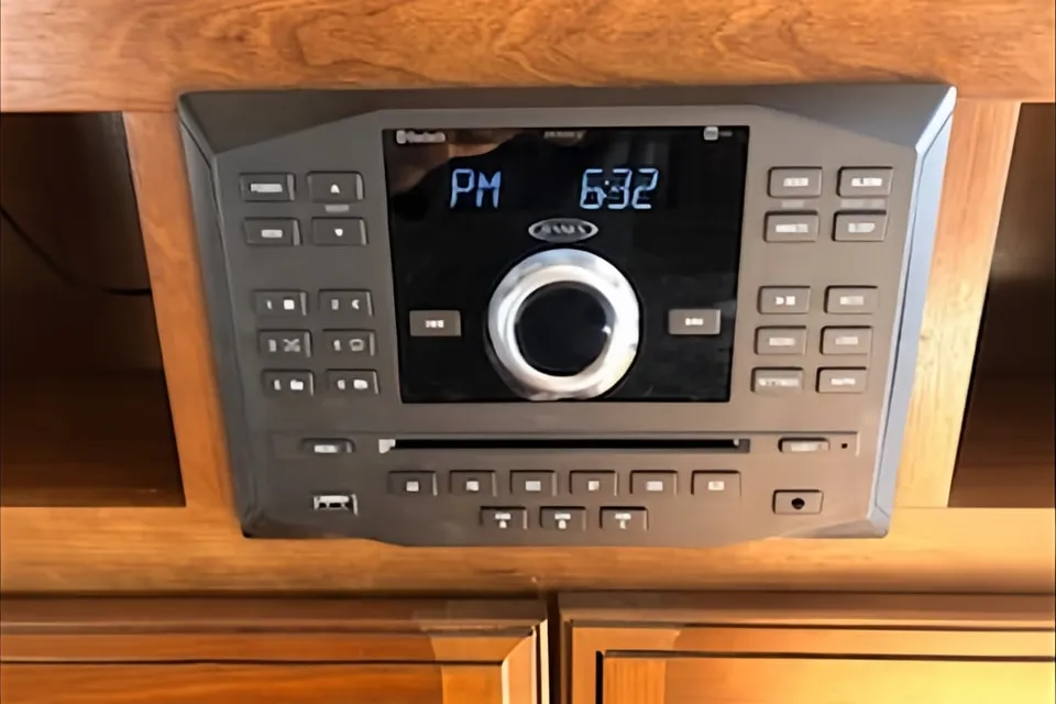 Prime Time Avenger 28 DBS Travel Trailer