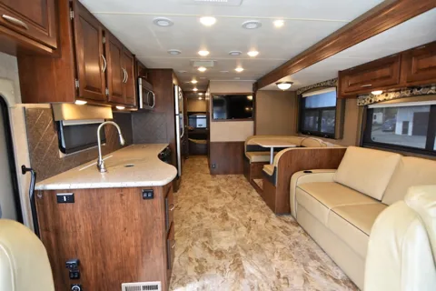 Coachman Mirada 35KB 2016 / LAVY est un rêve!
