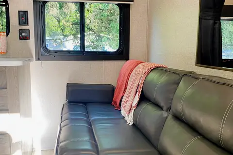 Sol - 2020 Jayco Jay Flight SLX 264BH